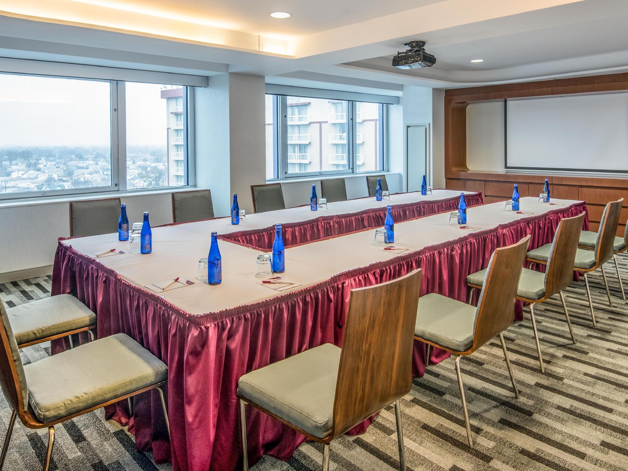 Crowne Plaza Jfk Airport New York City, An Ihg Hotel Εξωτερικό φωτογραφία